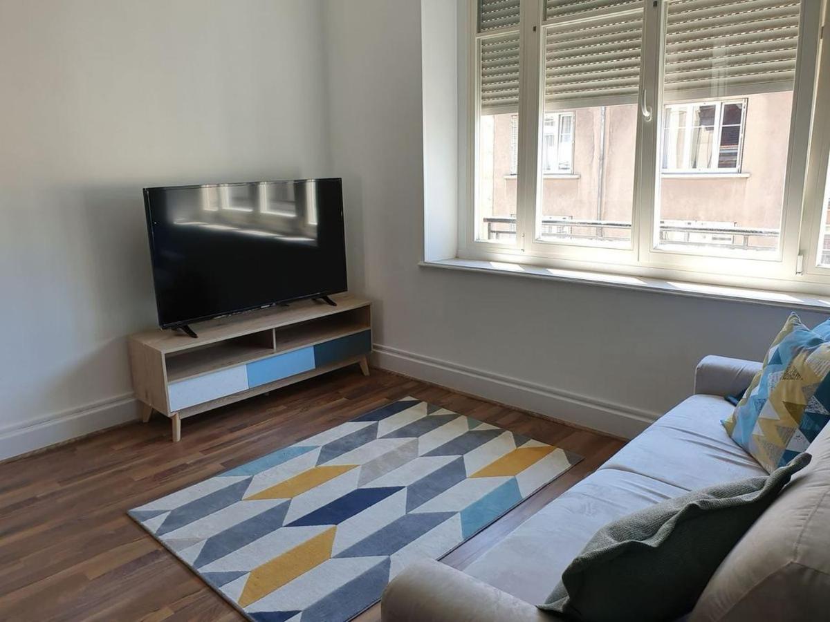 Charmant Appartement Au Coeur De Toul Kültér fotó
